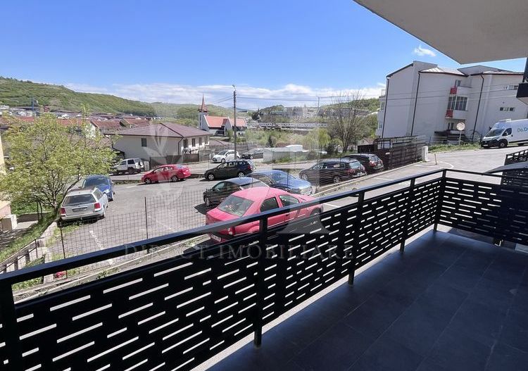 Apartament la cheie / etaj intermediar / Zona Eroilor - Poză 5