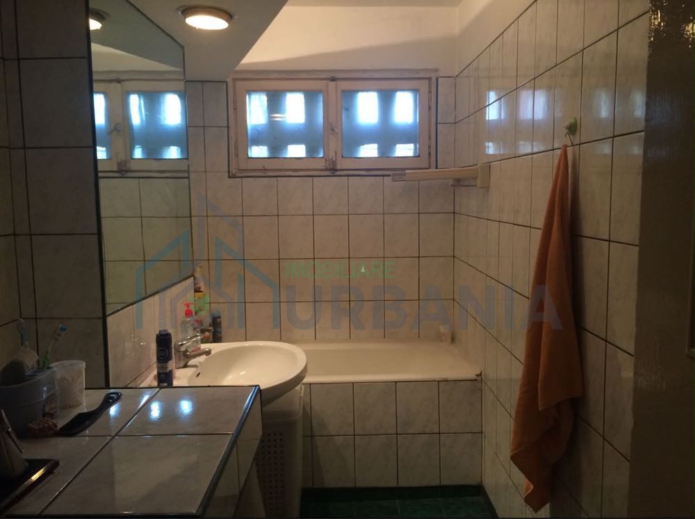 Apartament 3 camere decomandat, 2 camere disponibile, la 5 minute de mers pe jos de Palas - Poză 6