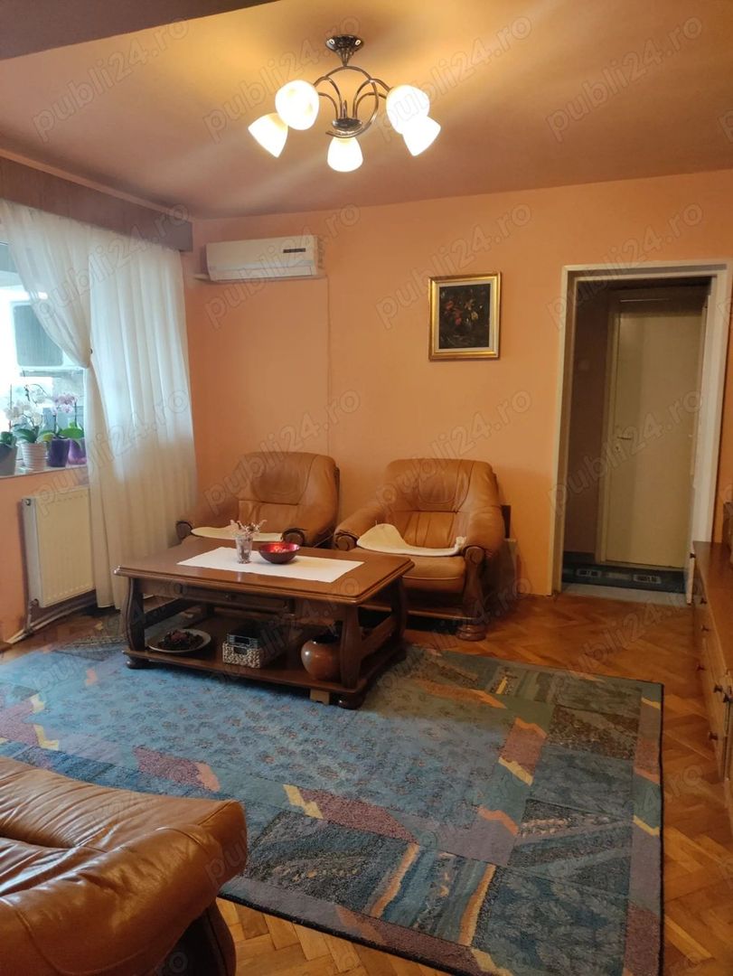 Vand apartament 3 cam etaj 6/9 Careiului. - Poză 1