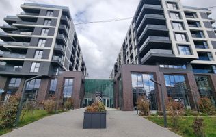 | Apartament cu 3 camere | CF | Bloc nou | 66.0 mp | Colonia Sopor |