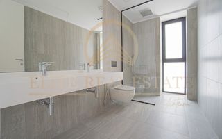 Stațiunea Mamaia - Vânzare apartament cu 4 camere, 3 bai cu vedere la mare. - Poză 19