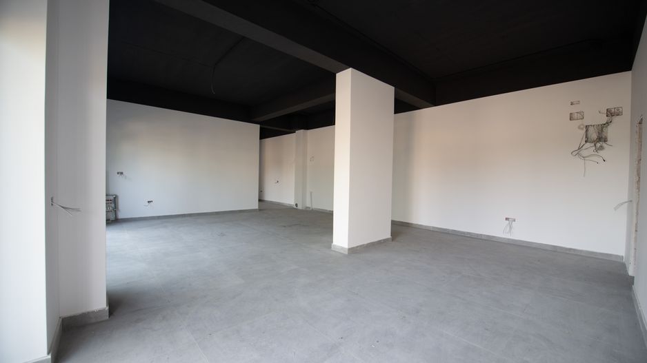 Spatiu comercial de inchiriat 86mp cu vitrina Militari - Poză 16