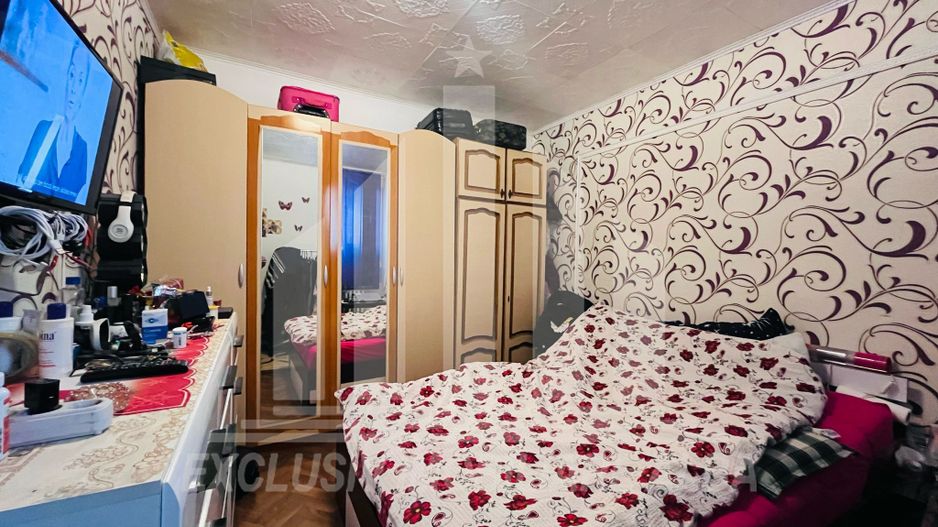 Apartament cu 3 camere, etaj 2, Cetate - Poză 3