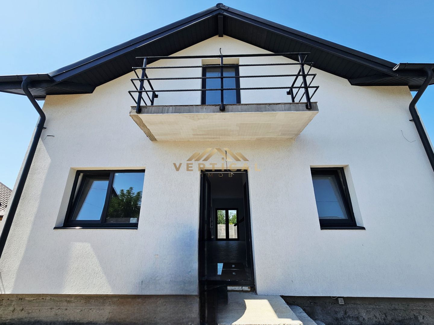 Casa 4 camere cu teren 400 mp - comuna Berceni - Poză 4