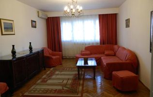 Apartament lux, zona Piata Victoriei, 4 camere , 2 bai, centrala termica  terasa