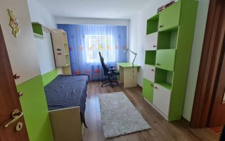 Apartament 3 camere 100 mp utili 2 bai 2 balcoane etaj 2 zona Centrala - Poză 8