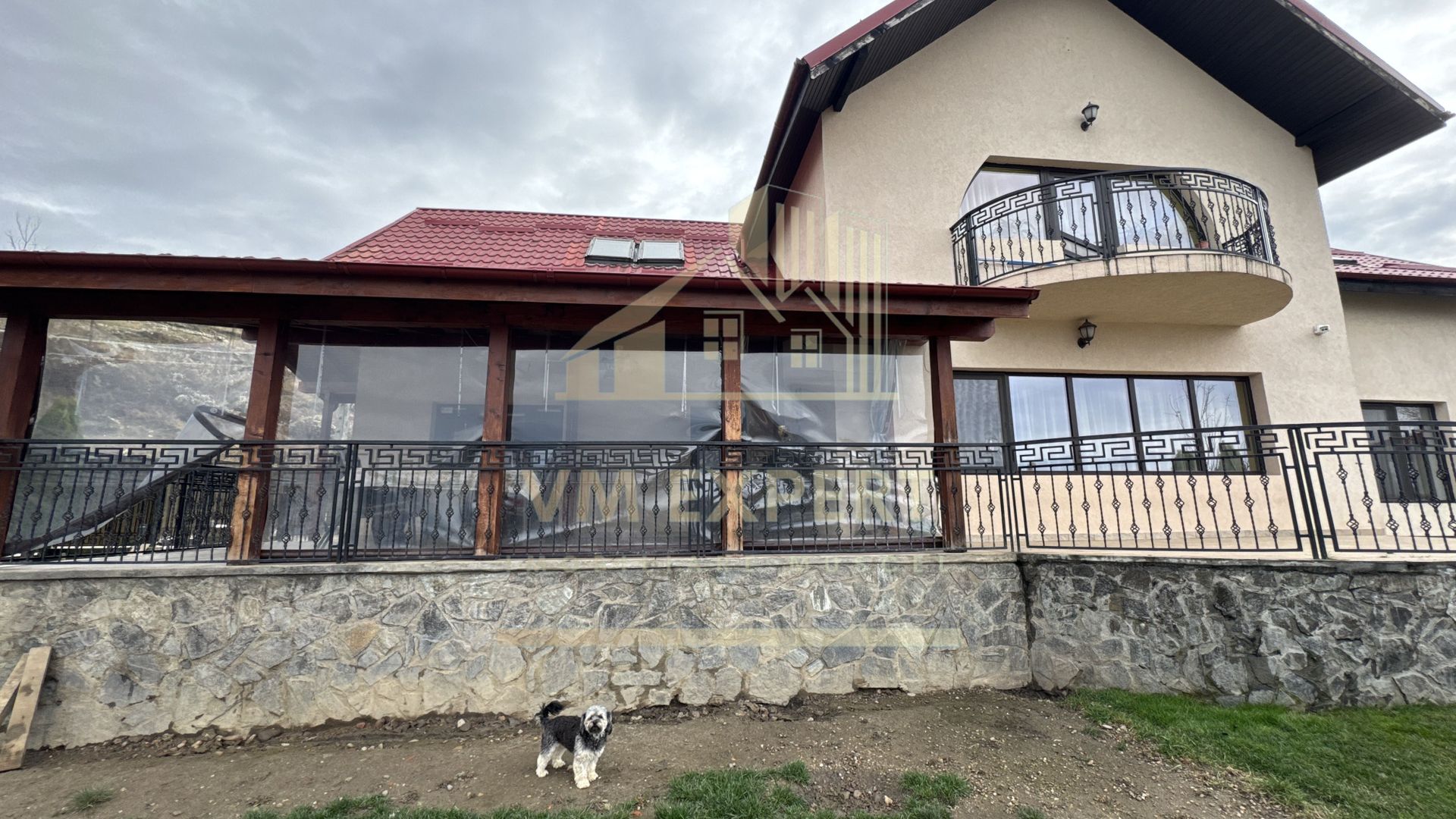 VILA 5 CAMERE 246 MP TEREN 817 MP CÂMPULUNG, 0 COMISION CUMPARATOR - Poză 56