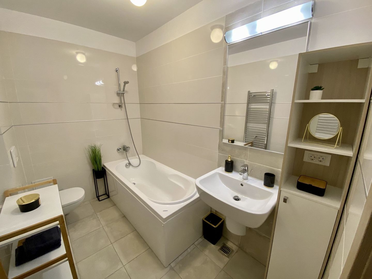GARSONIERA- UPTOWN RESIDENCE, CENTRALA PROPRIE, MOBILAT MODERN - Poză 7