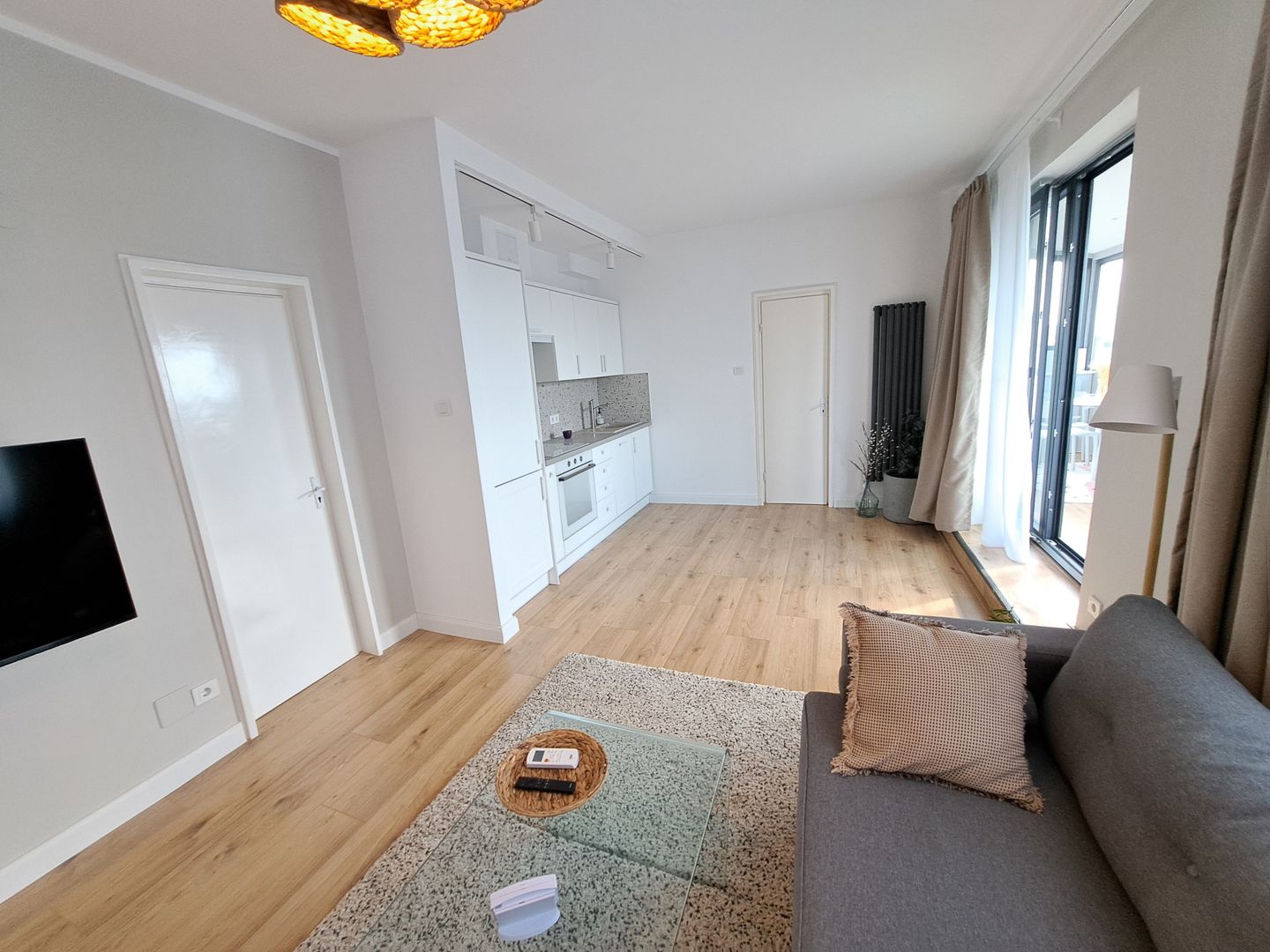 Apartament cu 2 camere + terasa priveliste minunata - parc Cismigiu - Poză 5