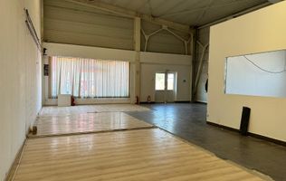 Hală de închiriat Arad – 110 mp  Acces TIR