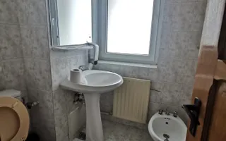 Închiriez spațiu comercial - Poză 16