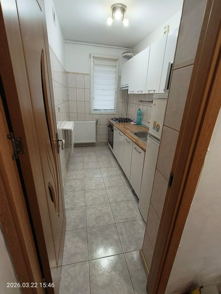 Garsonieră de închiriat lângă metrou Favorit – confort, acces rapid și - Poză 3