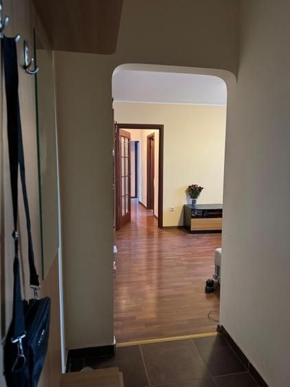 De vânzare: apartament 4 camere Apusului - Poză 7