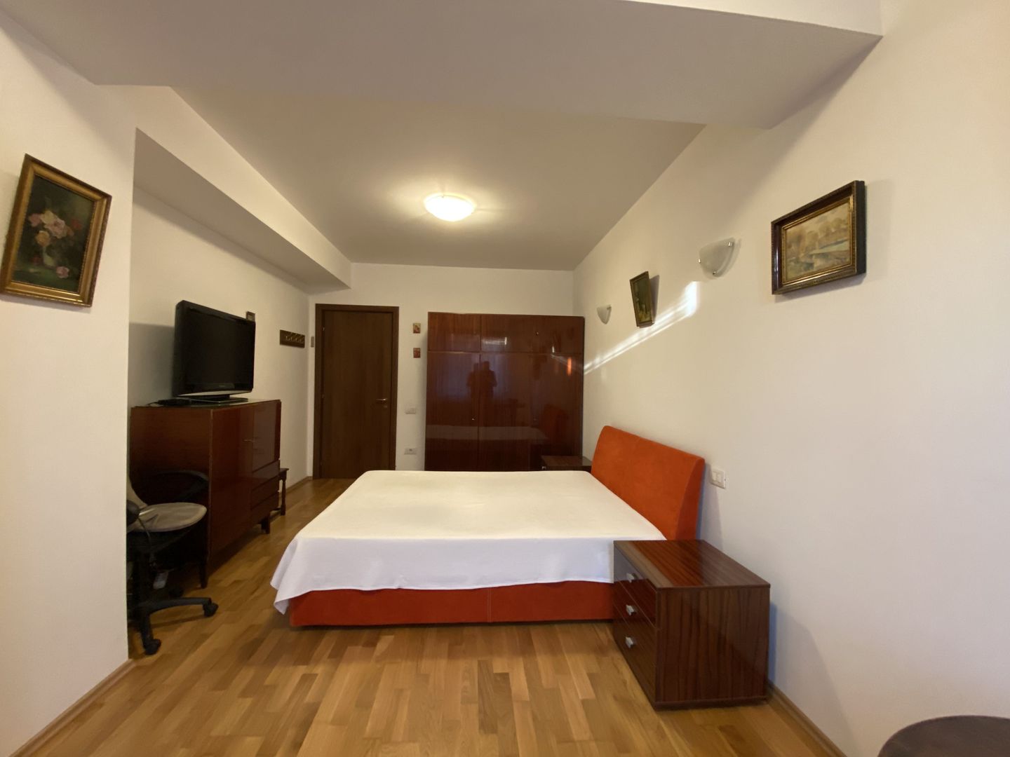 Apartament 3 camere Baneasa | 2 locuri de parcare incluse in pret - Poză 9