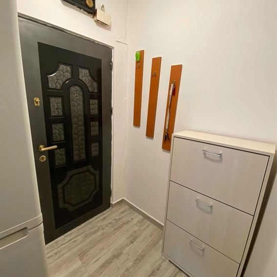 Zona Grivitei, apartament liber la vanzare - Poză 6