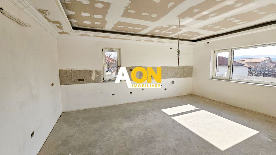 Casă 6 camere în Ciugud, dotări premium și design modern, 710 mp teren - Poză 7