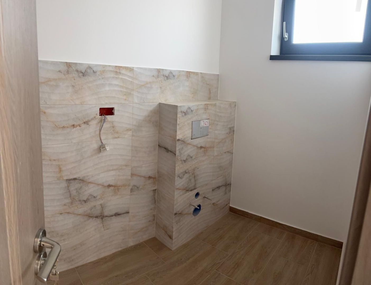 Duplex modern intr-o zona linistita - Poză 8