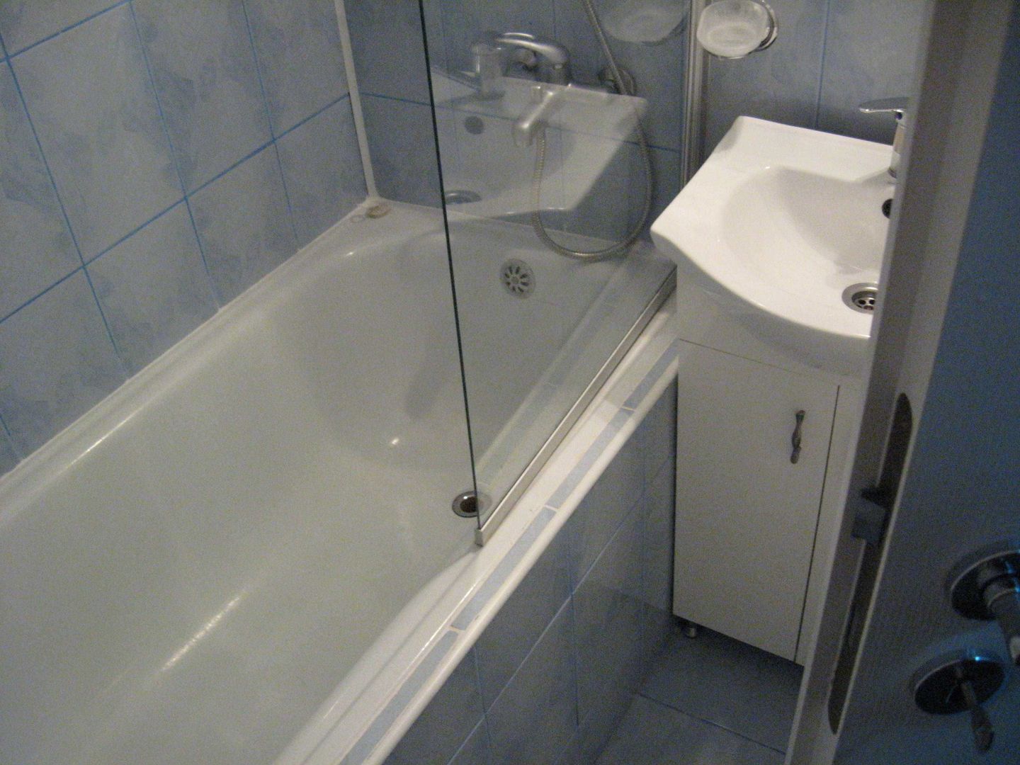 Apartament 1 camera Dec 25 mp Pacurari 330 euro - Poză 4