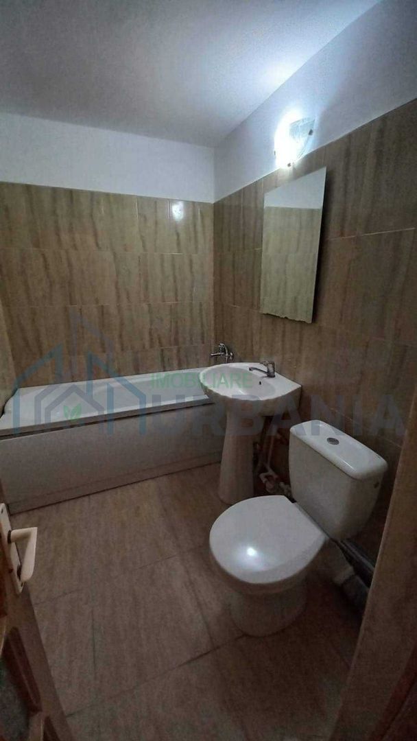 #: 3 Camere Decomandat 70mp – CUG (Zona Școala N. Iorga) - Poză 7