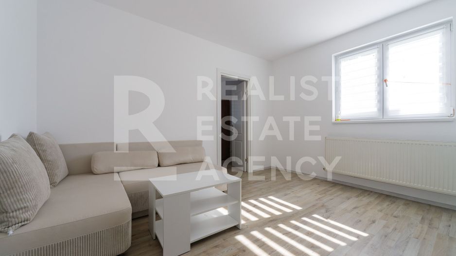 Vânzare, apartament cu 2 camere în zona Drumul Taberei - Poză 3