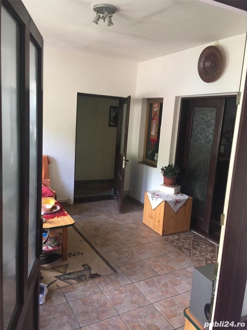 vanzare casa - Busteni ( doua corpuri de cladire si teren) - 0% comisi - Poză 8