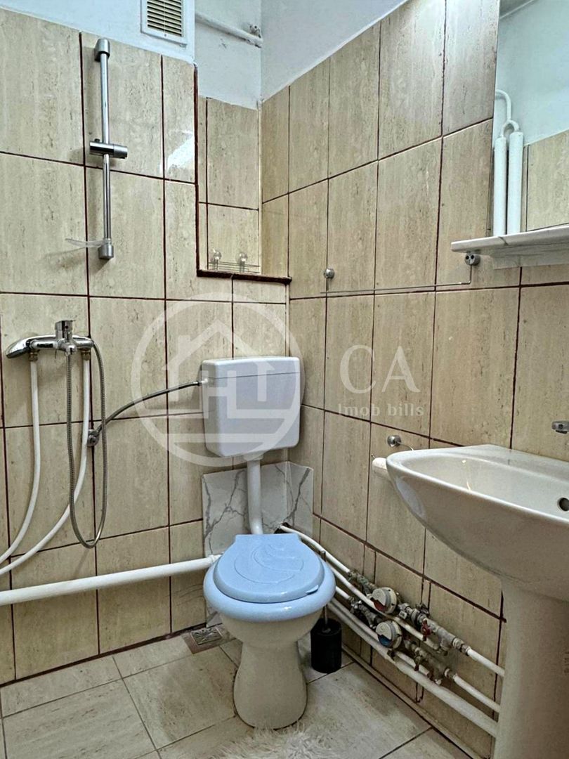 Garsoniera de vânzare în zona Parcului 22 Decembrie - Poză 6