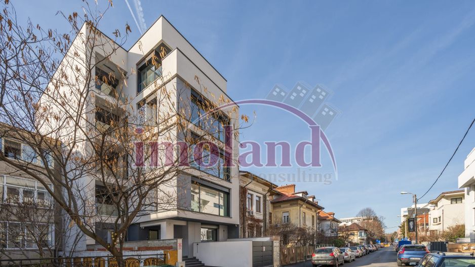 Inchiriere - apartament 4 camere - imobil boutique - Aviatorilor - Poză 1