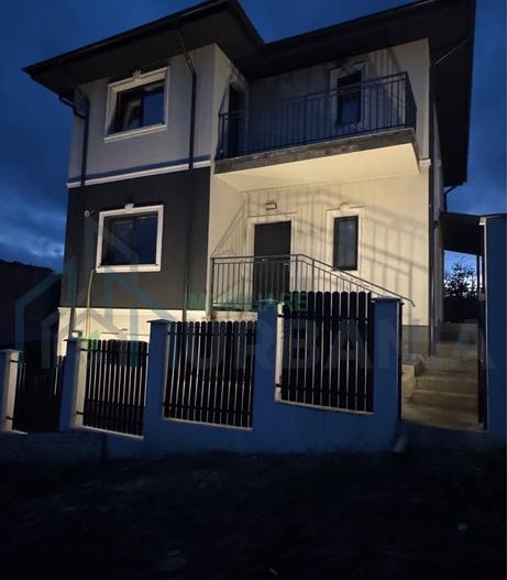 Vila Premium D+P+1 de vanzare in Breazu - Rediu, zona linistita cu priveliste superba - Poză 2