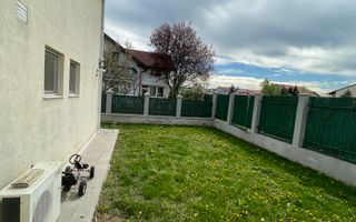 VILA SPATIOASA LA INCHIRIERE IN ZONA PIPERA LANGA SCOLI - Poză 25