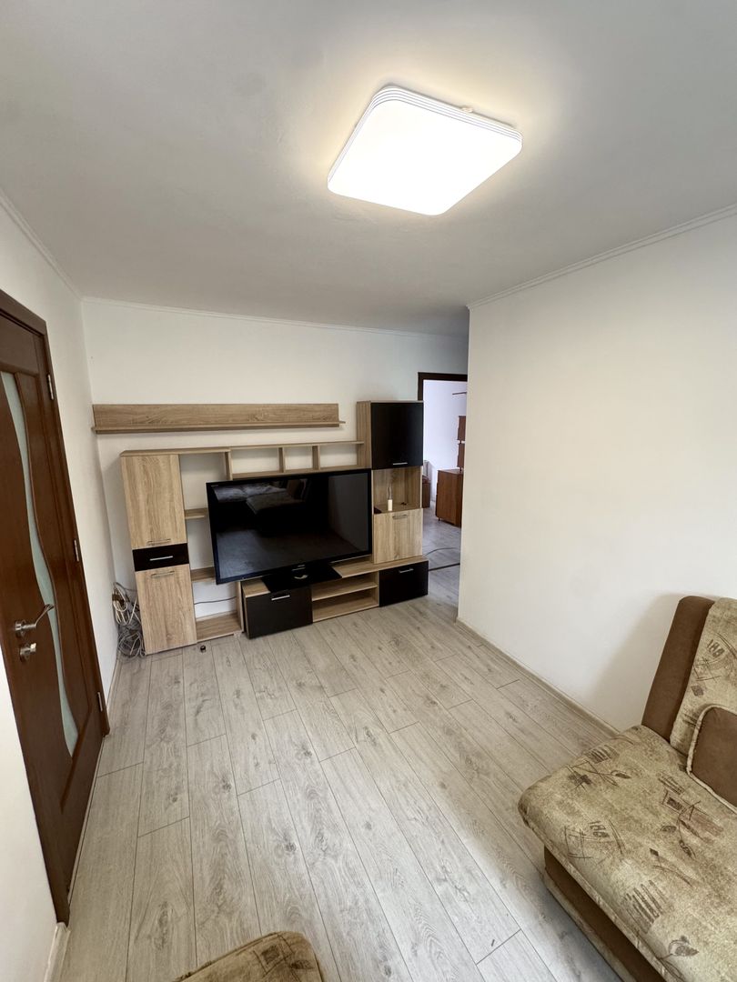 Centrala proprie zona Vitan, apartament 3 camere - Poză 10