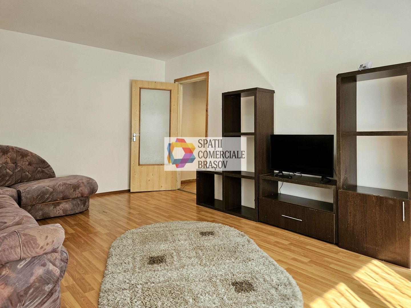 Apartament cu doua camere, zona Racadau 55 mp - Poză 1