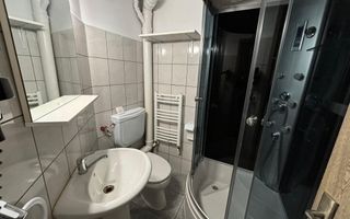 Apartament pe 2 nivele , 2 bai si balcon , Stefan cel Mare - Poză 6