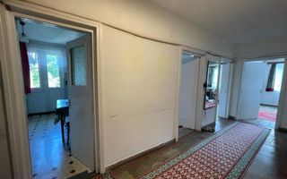 Apartament în Zonă Centrală – Ideal pentru locuit sau investiție. - Poză 3