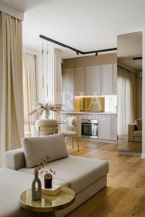 BELAIR LAKE - Brand New Luxury Apartment - LAKEFRONT - - Poză 9