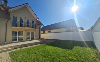 Casa tip duplex de inchiriat - nemobilata, zona Brana - Selimbar - Poză 13