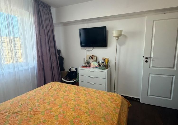 Vanzare Apartament 3 camere , 70 mp, renovat, centrală și 2 băi – Margeanului - Poză 3