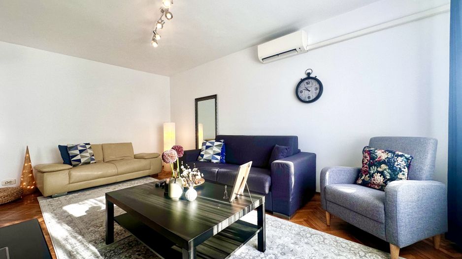 De închiriat apartament cu 4 camere în zona Take Ionescu - Poză 2