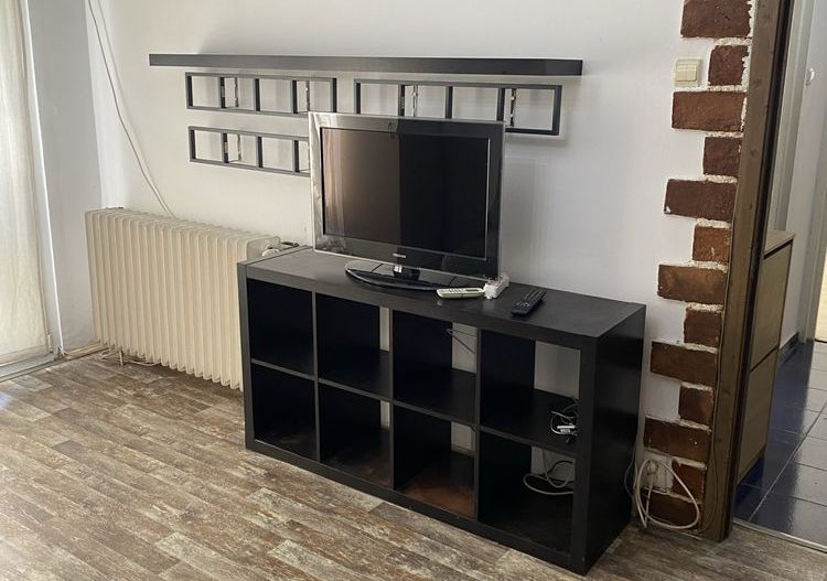 Inchiriere Apartament cu 3 camere Titan, langa metrou, spatios, ideal familie - Poză 1