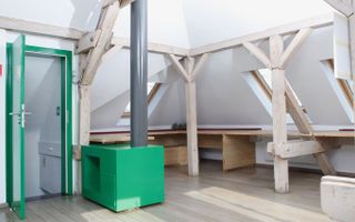 Închiriez apartament 2 camere + mansardă, Piața Muncii -Decebal, birou - Poză 9