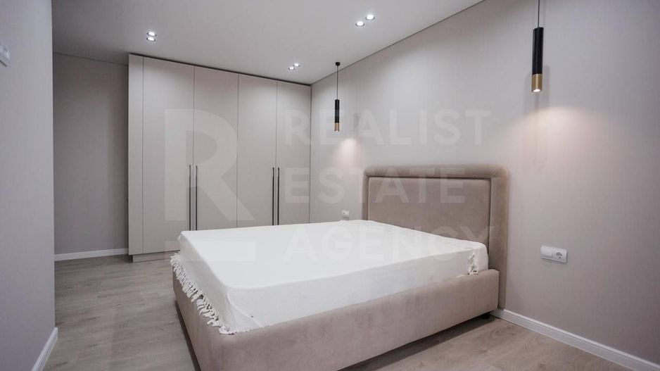 Vânzare, apartament, 2 odăi + living, str. Ion Buzdugan, Buiucani - Poză 11