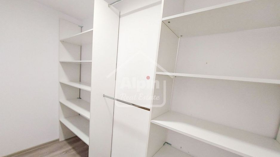 Apartament Suprafata Mare I Tractorul Coresi - Poză 10