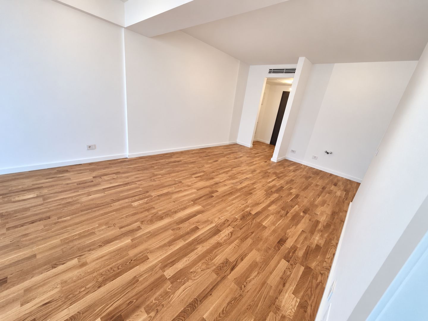 IANCU NICOLAE (Residence 5 Forest II)- 2 camere, 2 bai, parcare, liber - Poză 10