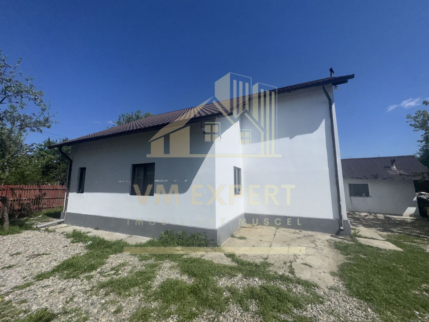 CASA DE VANZARE CU 4 CAMERE, APA SARATA, CAMPULUNG - Poză 14