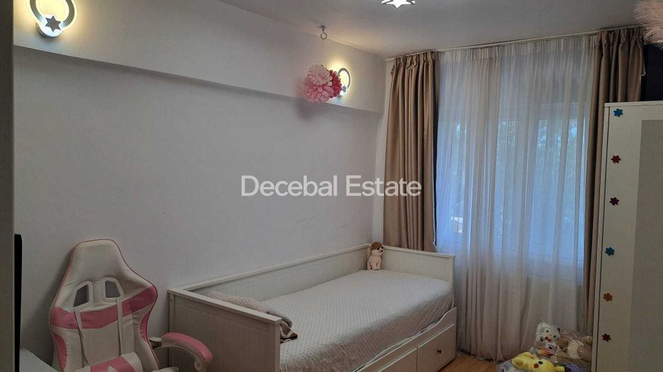Apartament de 4 camere 82 mp etaj 4/10 2 balcoane - Poză 3