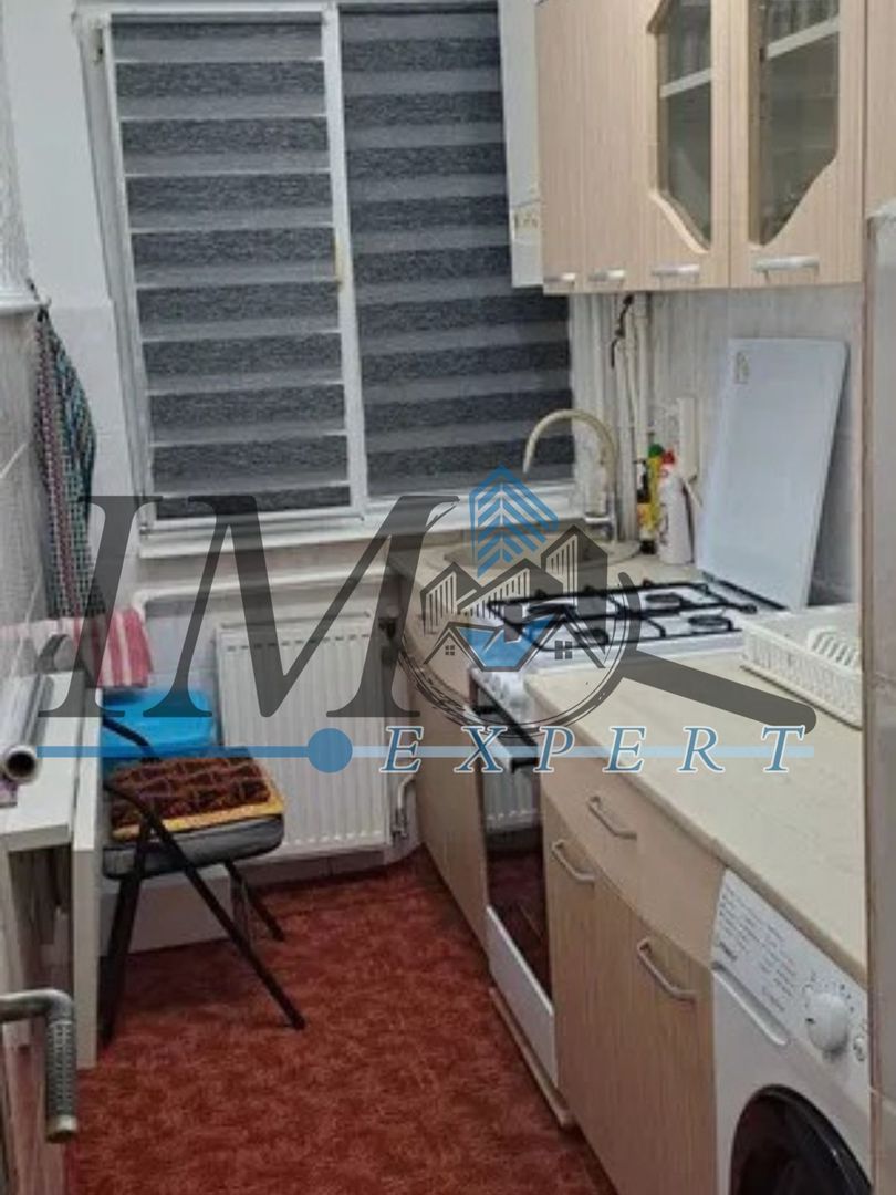 Apartament 2 camere zona Cetate etaj 2 - Poză 5