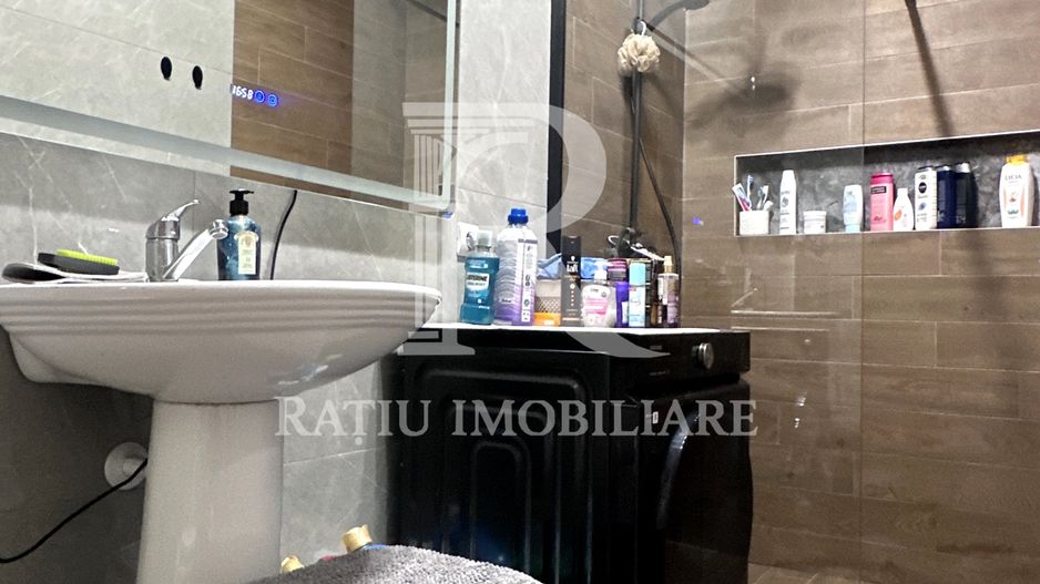 Apartament cu 3 camere la casa + Garsoniera | Ultracentral | Oradea - Poză 11