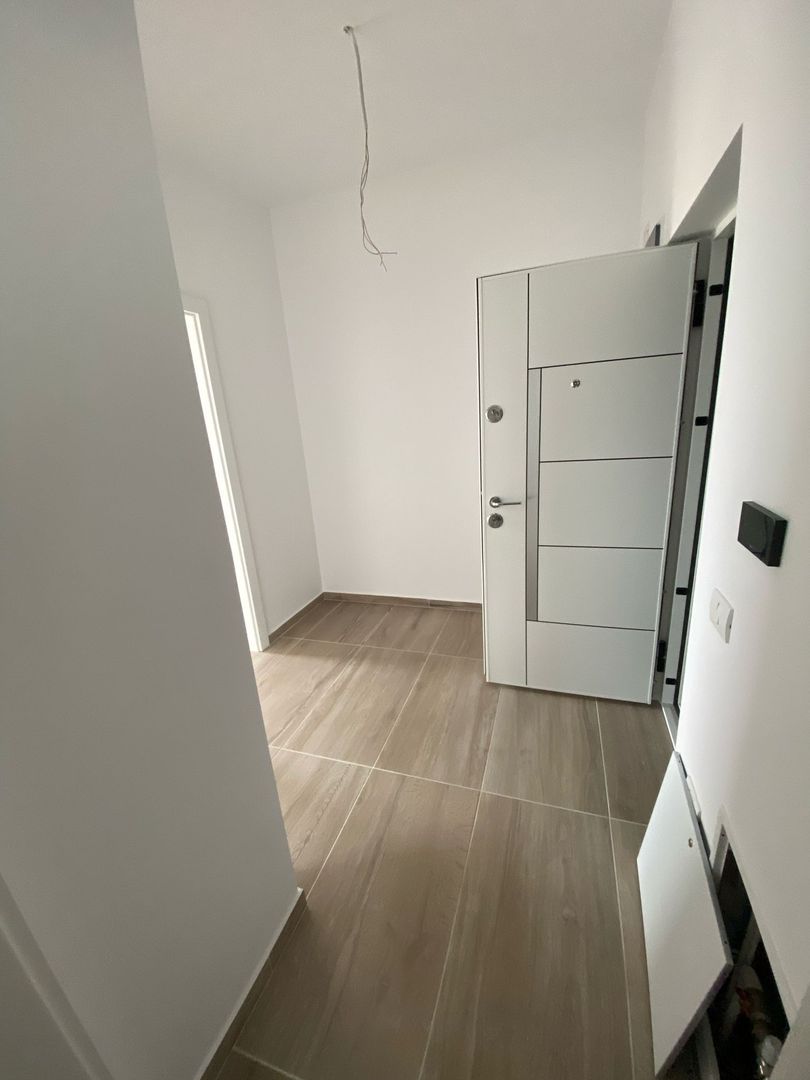 Giroc-Neptun | 2-3 Camere | Centrala proprie | Loc de parcare - Poză 5