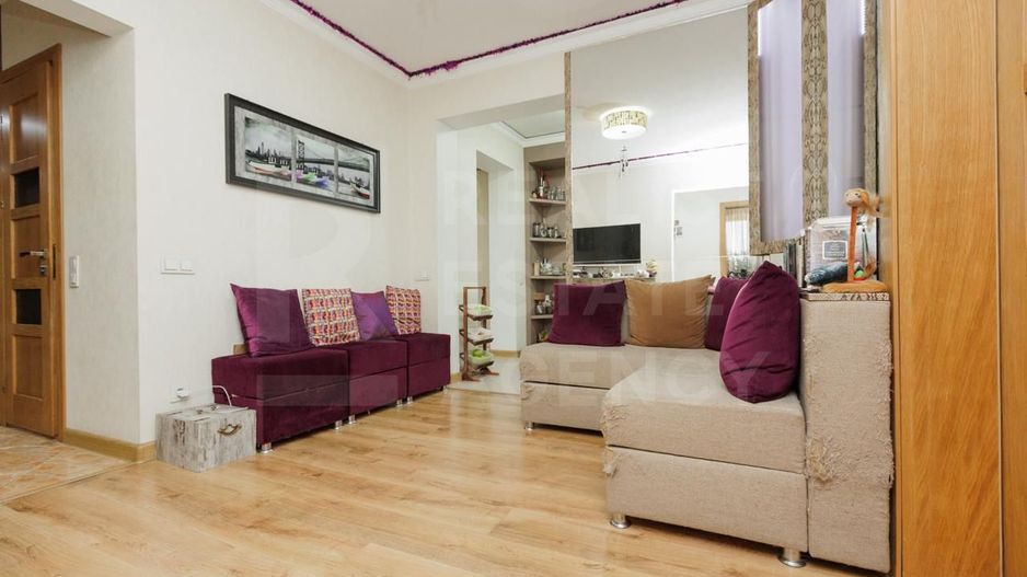 Vânzare, apartament, 3 camere, strada Nicolae Titulescu, Botanica - Poză 1