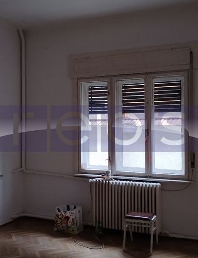 Casa 4 camere + dependinte curte proprie- Floreasca - Poză 16