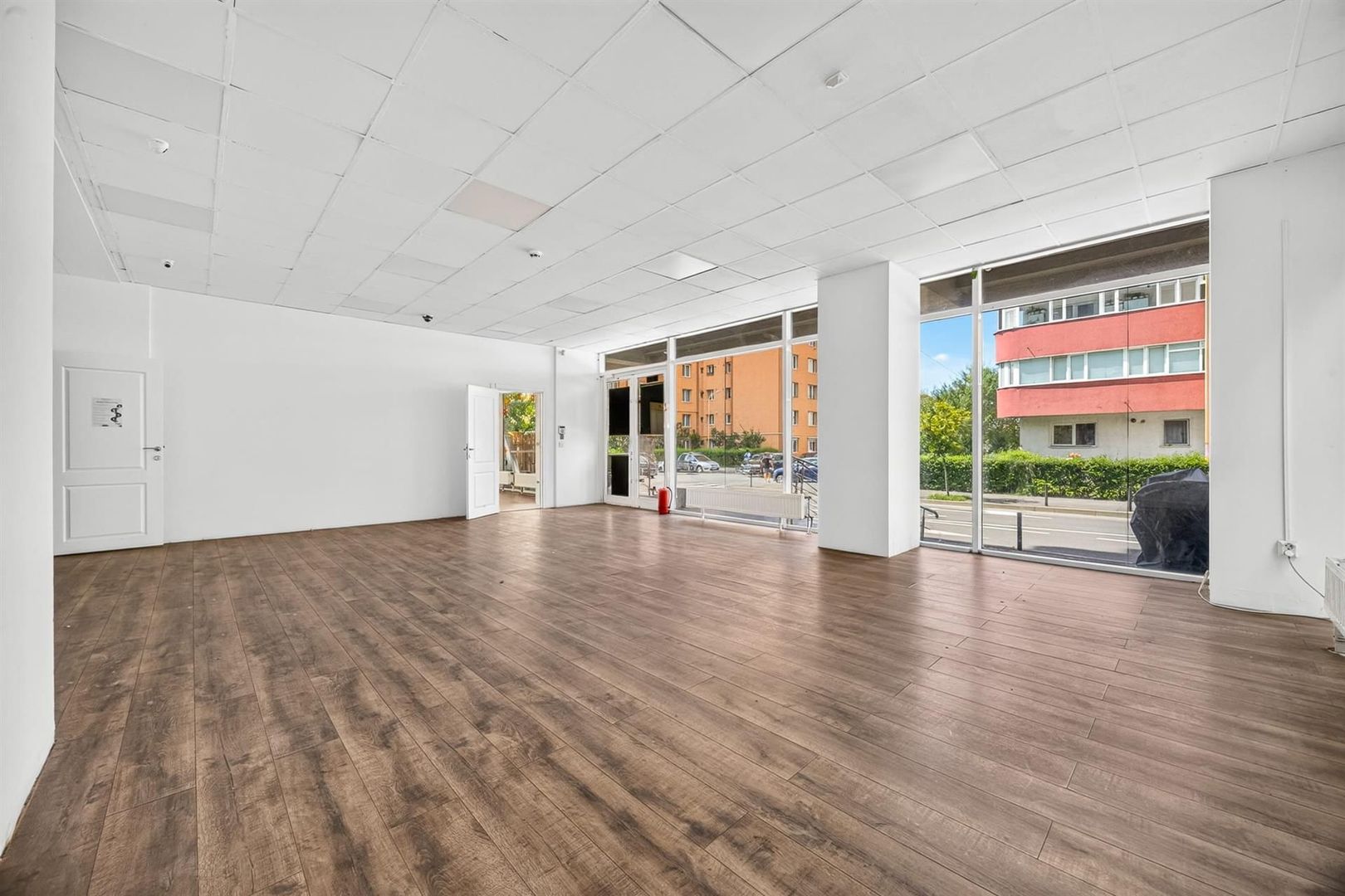 COMISION 0% | SPATIU COMERCIAL | 2 NIVELURI | CENTRUL CIVIC - Poză 2